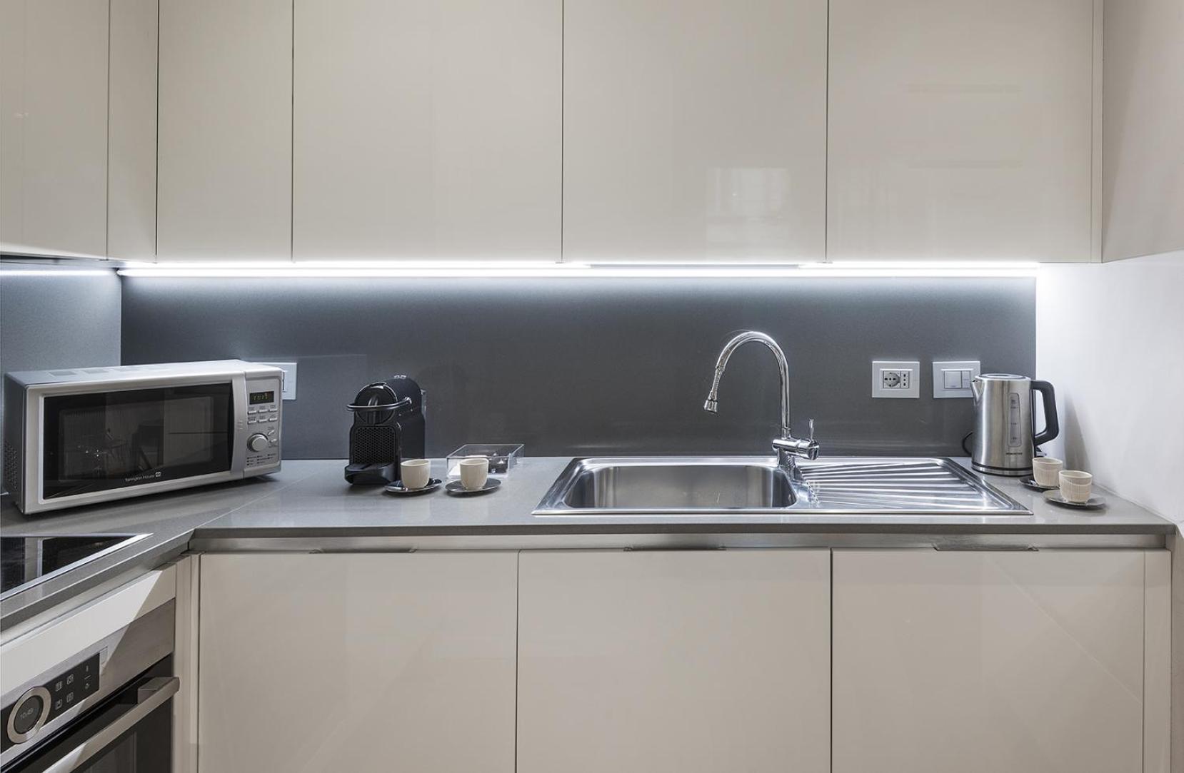 Apartamento Fifty Eight Milan Duomo Exterior foto