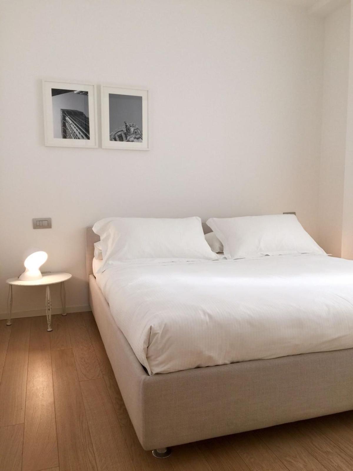 Apartamento Fifty Eight Milan Duomo Exterior foto