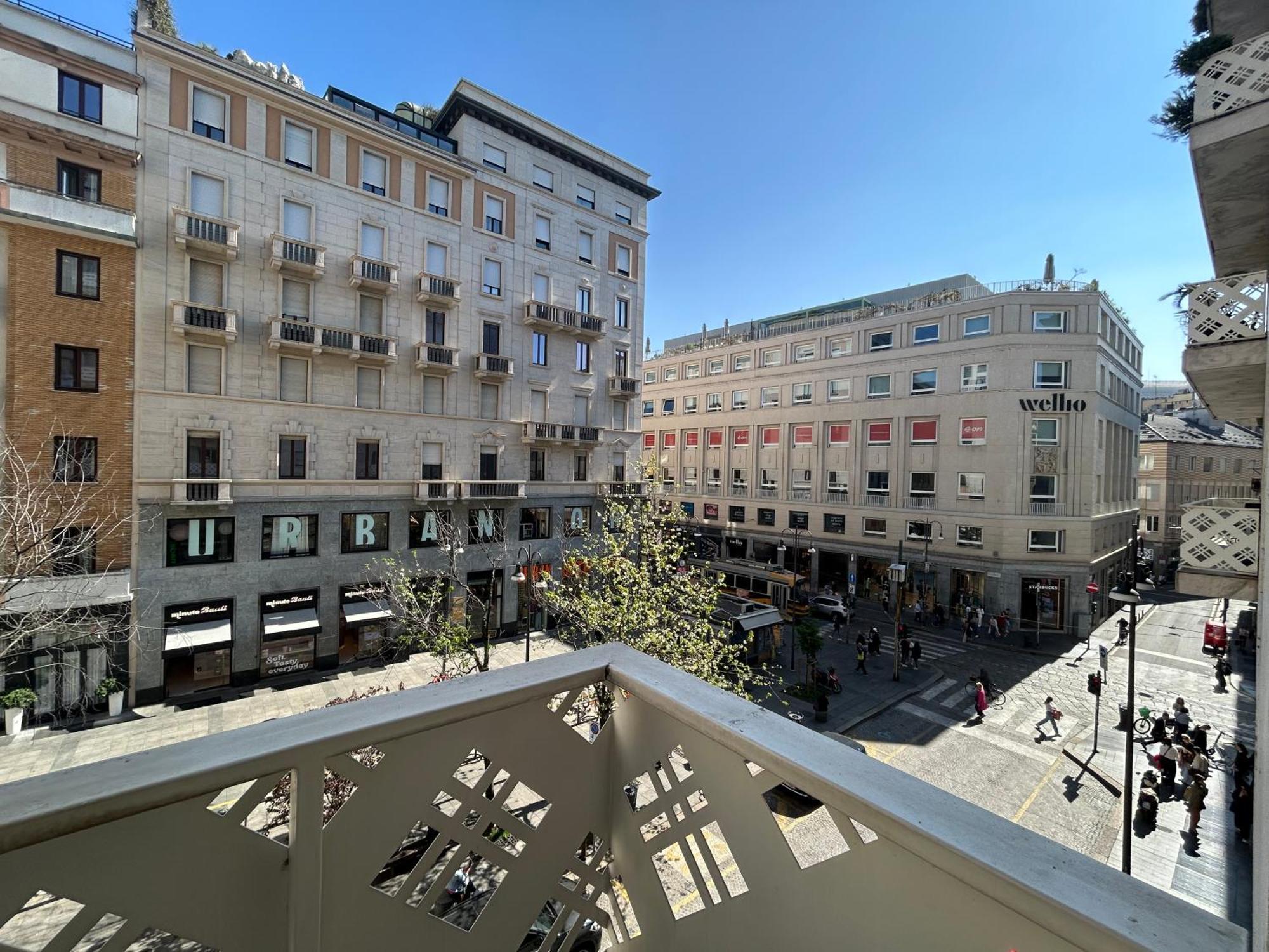 Apartamento Fifty Eight Milan Duomo Exterior foto