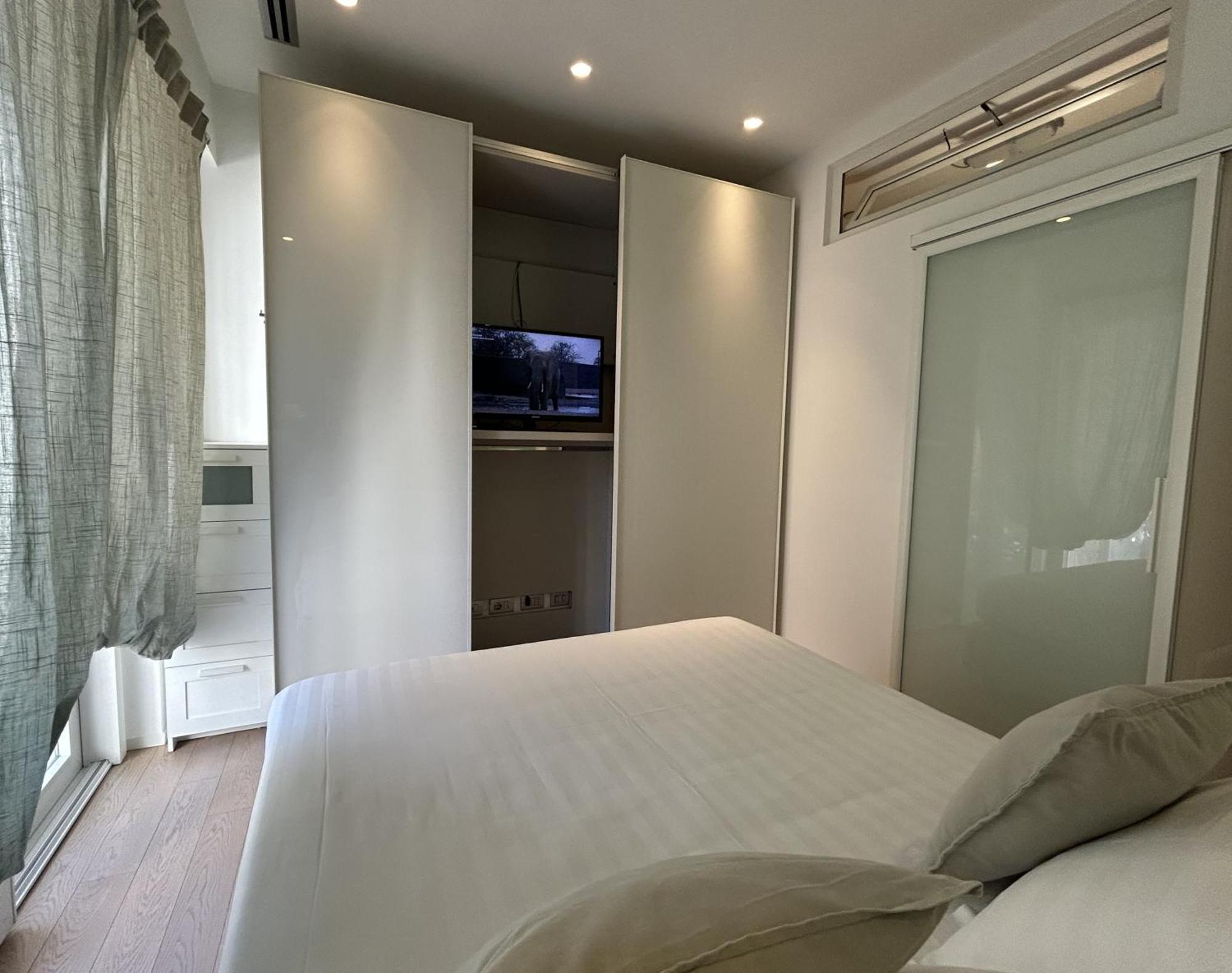 Apartamento Fifty Eight Milan Duomo Exterior foto